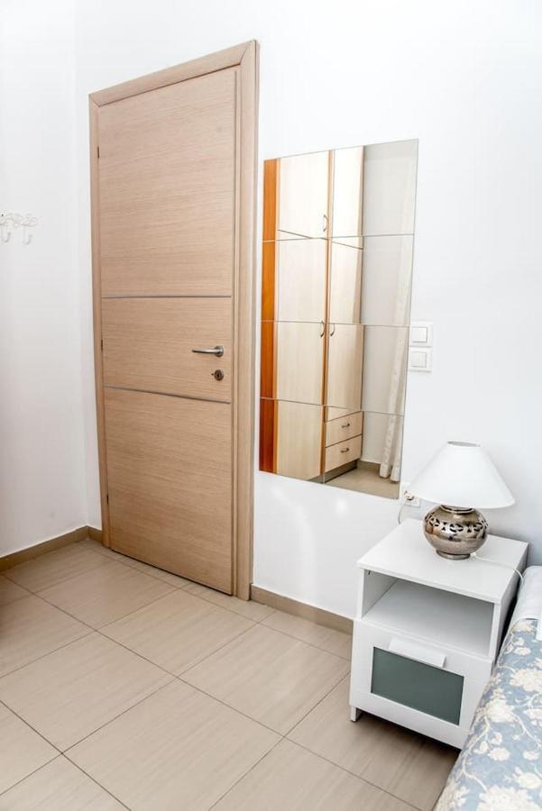 חאניה Nikis Apartment מראה חיצוני תמונה